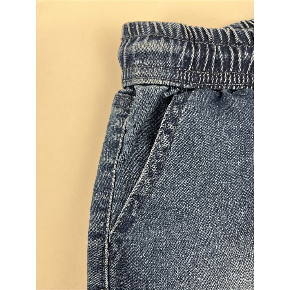 YMI Denim Jogger Shorts Girls Size Medium Blue Advanced Stretch Pockets - Picture 9 of 10